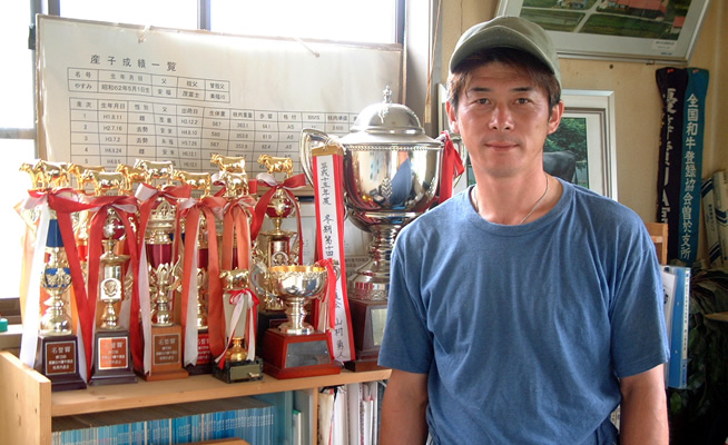 山勇畜産　代表　山村勇人さん